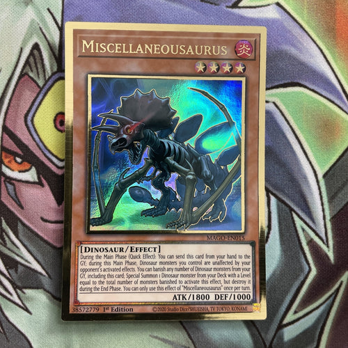 MAGO-EN015 Miscellaneousaurus Premium Gold 1st Edition NM Yugioh Card