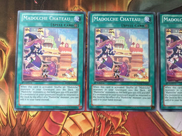 REDU-EN061 MADOLCHE CHATEAU - X3 COMMON PLAYSET Yugioh (back)