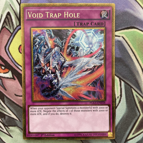 PGL3-EN038 Void Trap Hole Gold Rare 1st Edition NM Yugioh