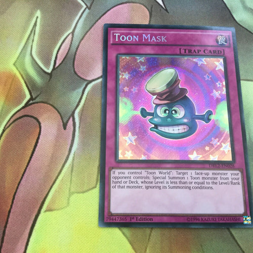 DRL2-EN028 Toon Mask Secret Rare Mint Condition 1st Edition Yugioh