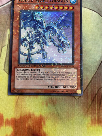 DT04-EN010 White Night Dragon Super Rare Duel Terminal Foil NM Yugioh (back)