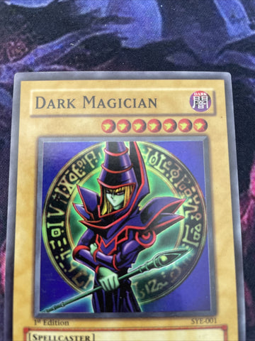 SYE-001 Dark Magician 1st Edition Yugioh Card Super Rare Starter Deck (back)