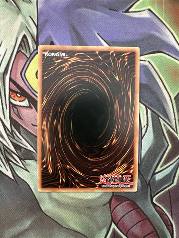 MP16-EN080 Perfomage Trapeze Magician Rare 1st Edition NM Yugioh Card (back)