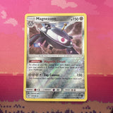 Pokemon Card Magnezone Ultra Prism Reverse Holo Rare 83/156 Near Mint