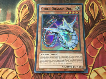 SDCR-EN002 -Cyber Dragon Drei Super Rare - UNL Edition Yugioh