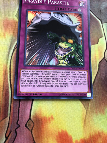 DOCS-EN074 GRAYDLE PARASITE Super Rare Yugioh (back)