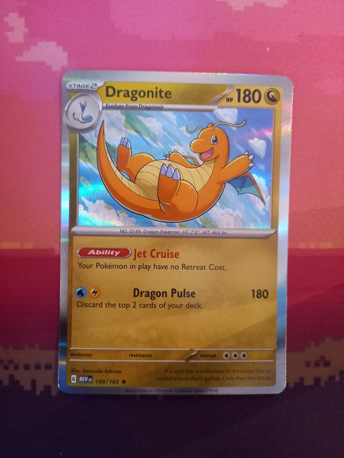 Pokemon Card Dragonite Scarlet & Violet 151 Holo Rare 149/165 Near Mint
