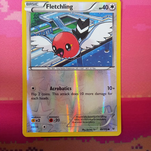 Pokemon Card Fletchling Roaring Skies Reverse Holo Common 82/108 Near Mint