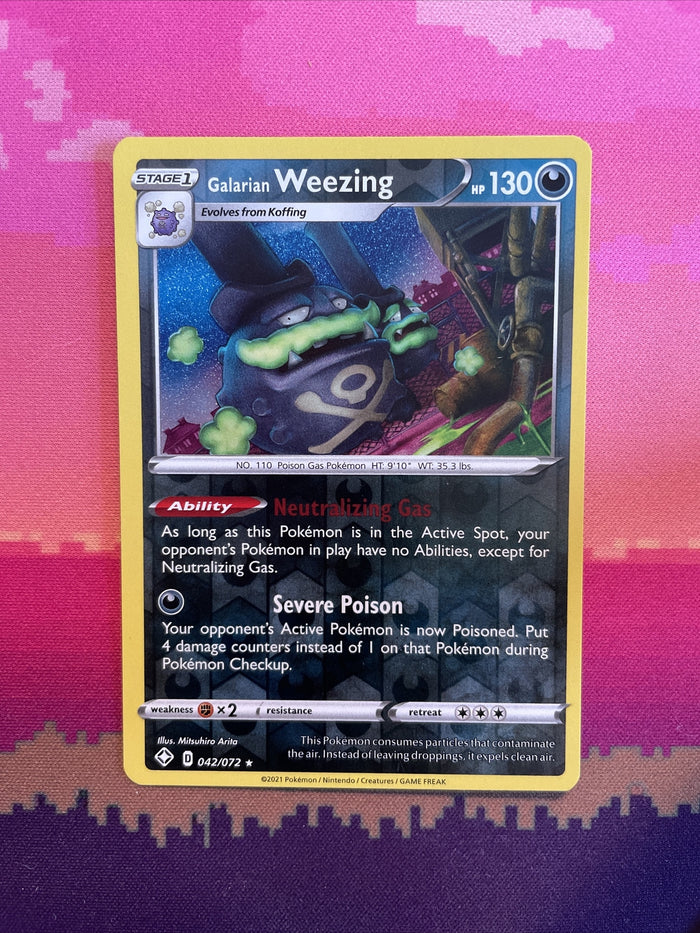 Pokemon Card Galarian Weezing Shining Fates Reverse Holo Rare 042/072 Near Mint