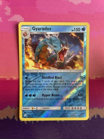 Pokemon Card Gyarados Team Up Reverse Holo Rare 30/181 Near Mint