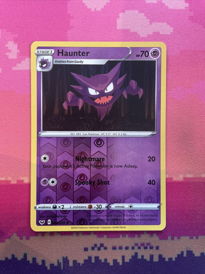 Pokemon Card Haunter Sword & Shield Reverse Holo 084/202 Near Mint