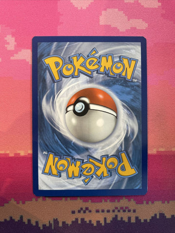 Pokemon Card Hitmonlee Sword & Shield Reverse Holo 094/202 Near Mint (back)