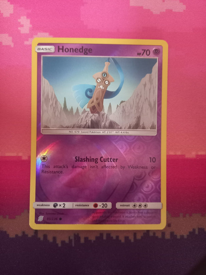 Pokemon card Honedge 93/236 Reverse Holo Unified Minds Near Mint
