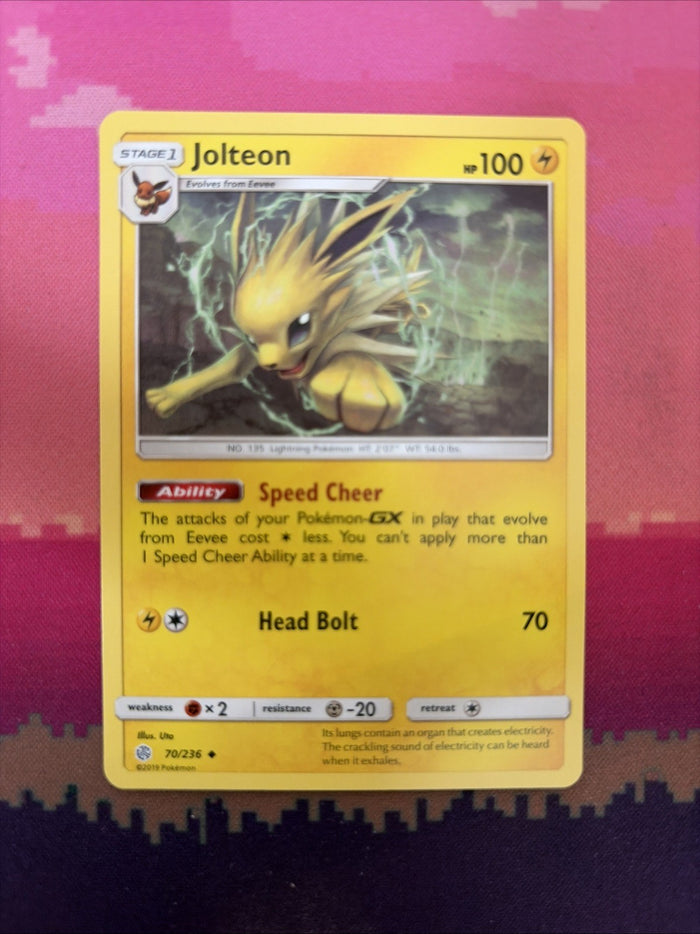 Pokemon Card Jolteon Cosmic Eclipse Uncommon 70/236 Near Mint