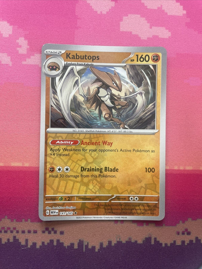 Pokemon Card Kabutops Scarlet & Violet 151 Reverse Holo Rare 141/165 Near Mint