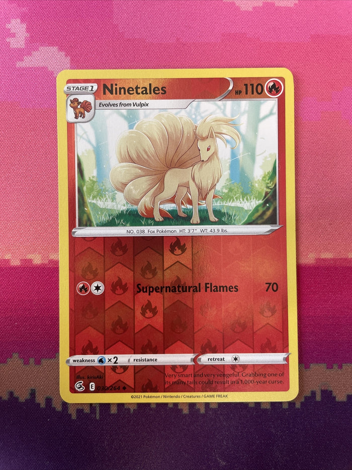 Pokemon Card Ninetales Fusion Strike Reverse Holo 030/264 Near Mint