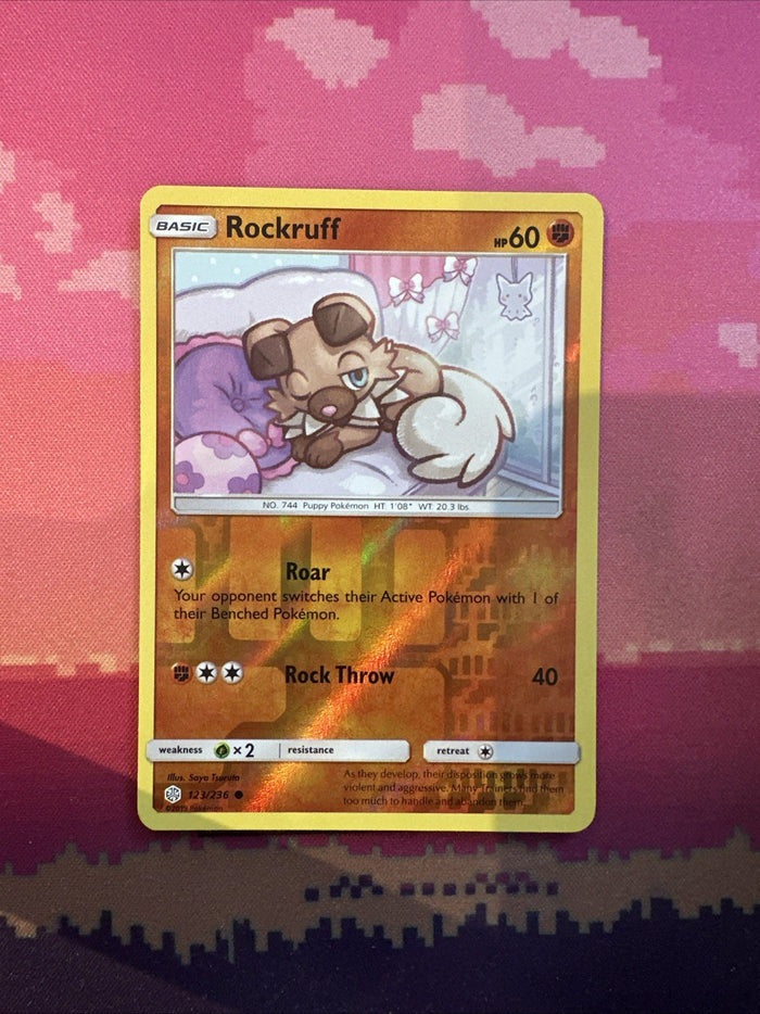 Pokemon Card Rockruff Cosmic Eclipse Reverse Holo 123/236 Near Mint