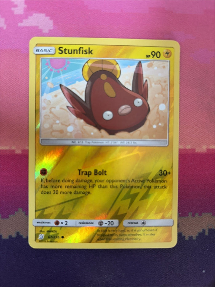Pokemon card Stunfisk 67/236 Reverse Holo Unified Minds Near Mint