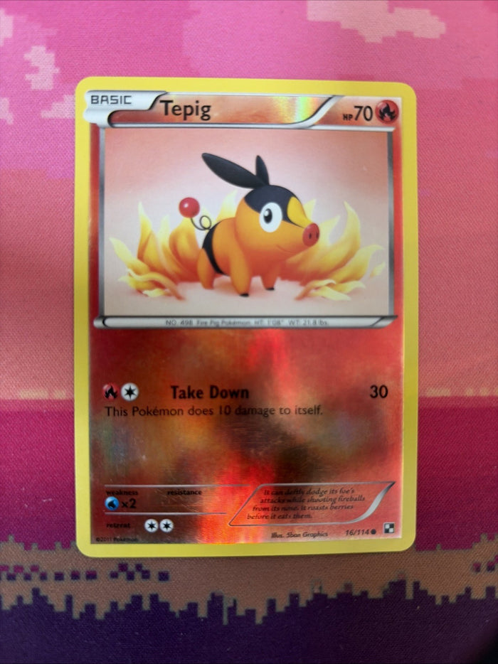Pokemon Card Tepig Black & White Reverse Holo 16/114 Near Mint