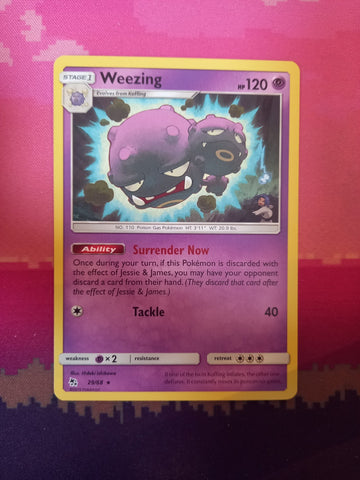 Pokemon Card Weezing Hidden Fates 29/68 Near Mint