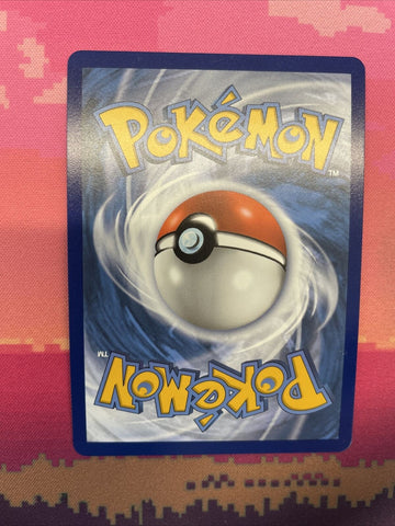 Pokemon Card Zapdos V 173/198 Chilling Reign Ultra Rare  Near Mint (back)