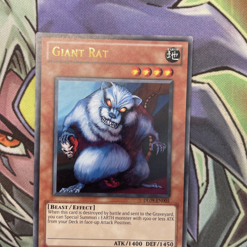 DL09-EN005 Giant Rat Brown/Gold Rare UnlEdition NM Yugioh Card