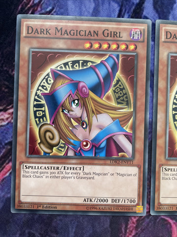 LDK2-ENY11 x3 Dark Magician Girl - Common - 1st Edition Yugioh (back)