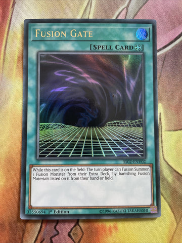 Yugioh Card SS02-ENV02 Fusion Gate Ultra Rare 1st Edition Near Mint