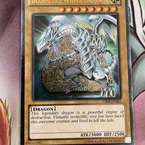 YSKR-EN001 Blue-Eyes White Dragon Ultimate Rare (unl Edition) LP Yugioh
