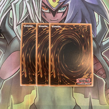 MAGO-EN034 x3 Number S39: Utopia the Lightning Gold Rare Excellent Yugioh (back)