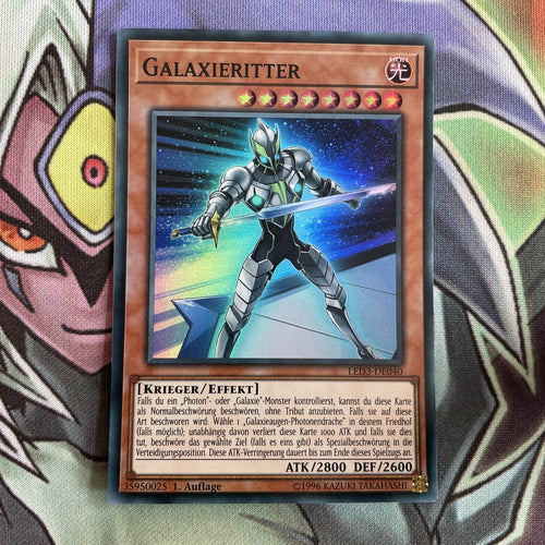 LED3-EN040 Galaxy Knight Super Rare 1st Edition NM Yugioh Card GERMAN