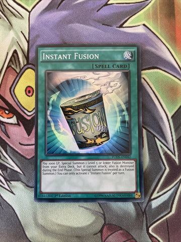 FUEN-EN042 Instant Fusion Super Rare 1st Edition NM Yugioh Card