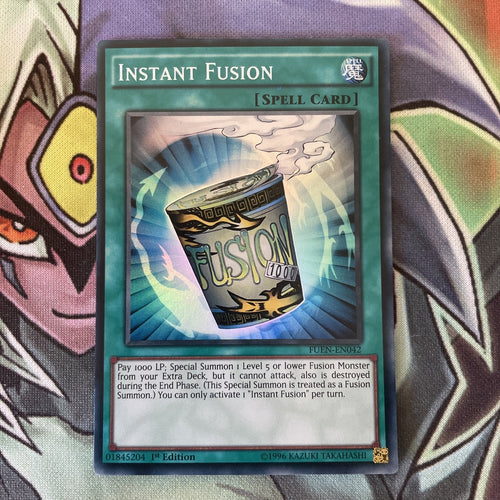 FUEN-EN042 Instant Fusion Super Rare 1st Edition NM Yugioh Card