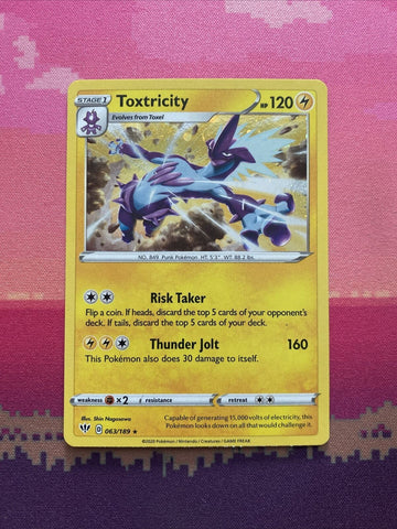 Pokemon Card Toxtricity Darkness Ablaze Cosmo Holo Rare 063/189 NM
