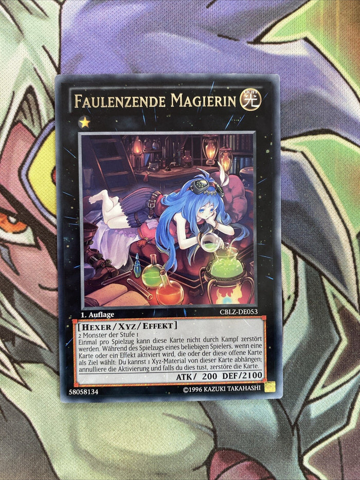 CBLZ-EN053 Slacker Magician Rare GERMAN 1st Edition NM Yugioh Card