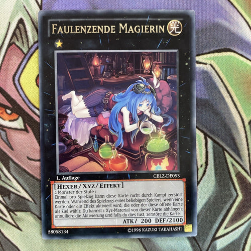 CBLZ-EN053 Slacker Magician Rare GERMAN 1st Edition NM Yugioh Card
