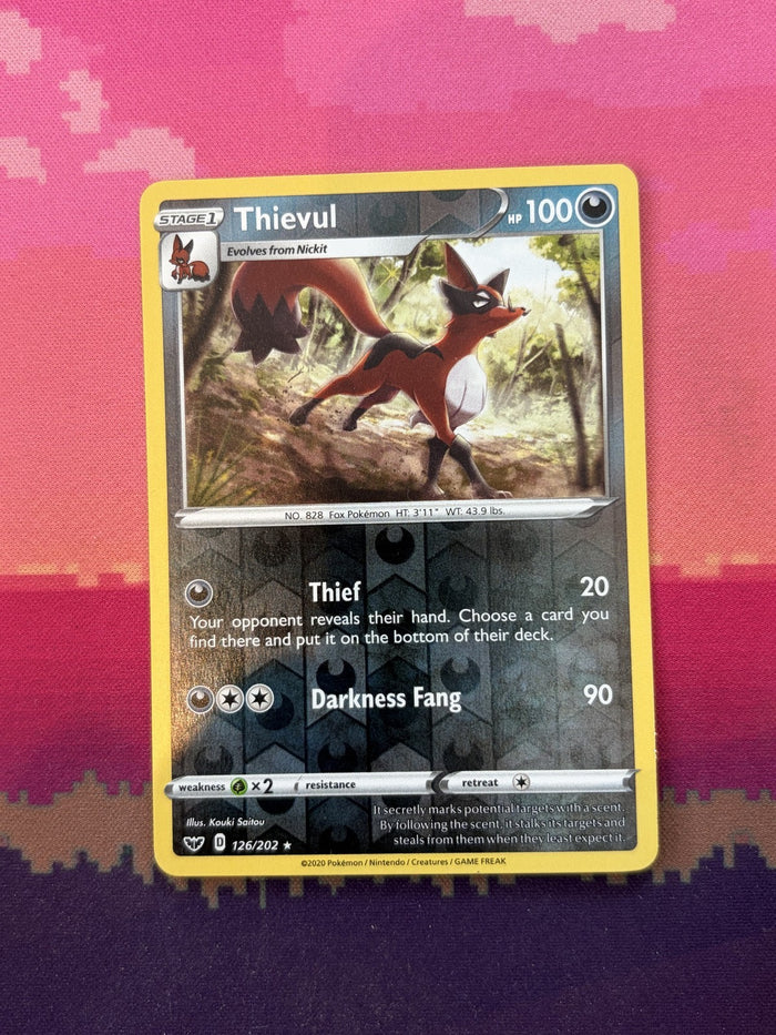 Pokemon Card Thievul Sword & Shield Reverse Holo 126/202 Near Mint