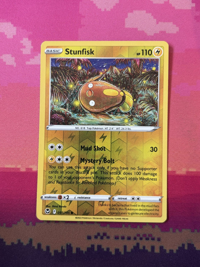 Pokemon Card Stunfisk Silver Tempest Reverse Holo 055/195 Near Mint
