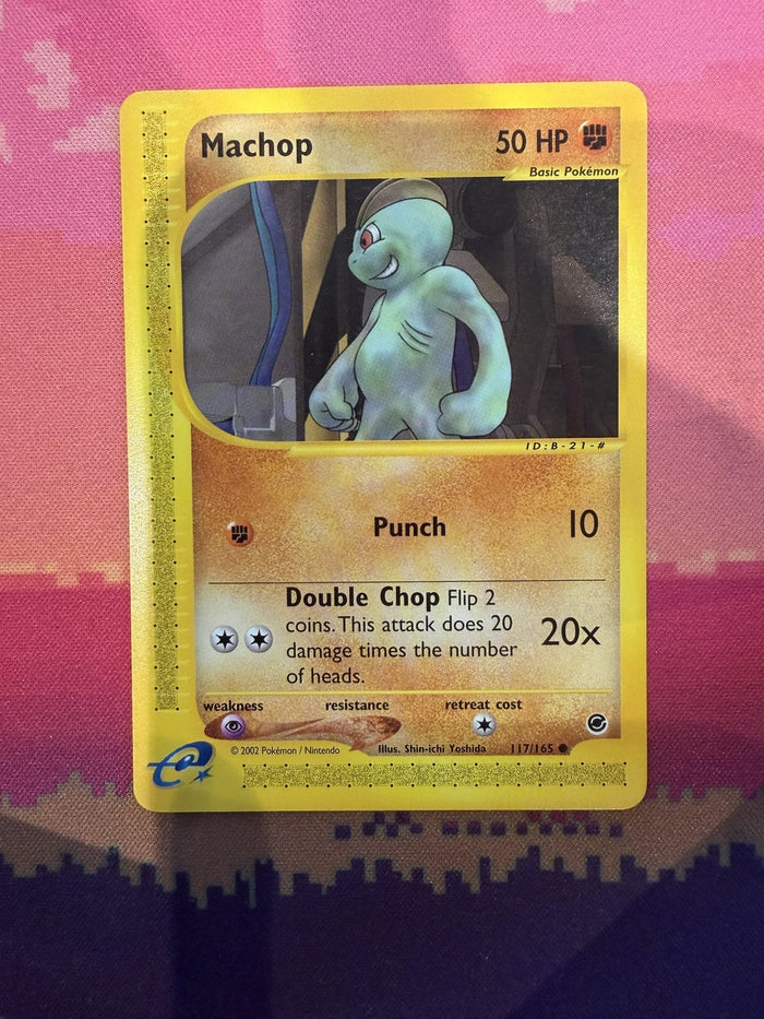 Pokemon Card Machop Expedition Base Set Common 117/165 Near Mint