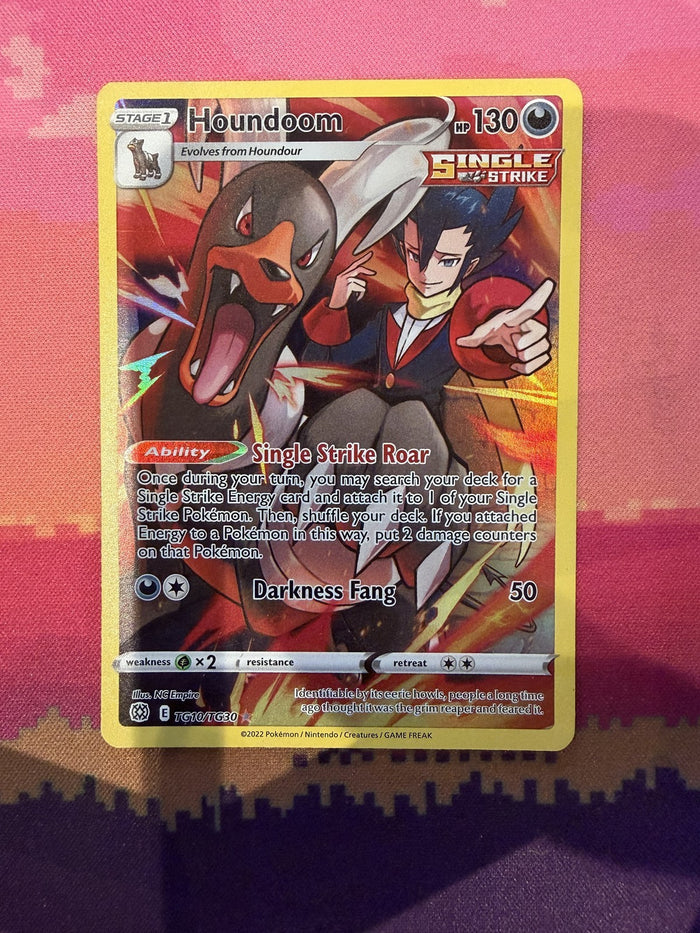 Pokemon Card Houndoom Brilliant Stars Trainer Gallery Rare TG10/TG30 Near Mint