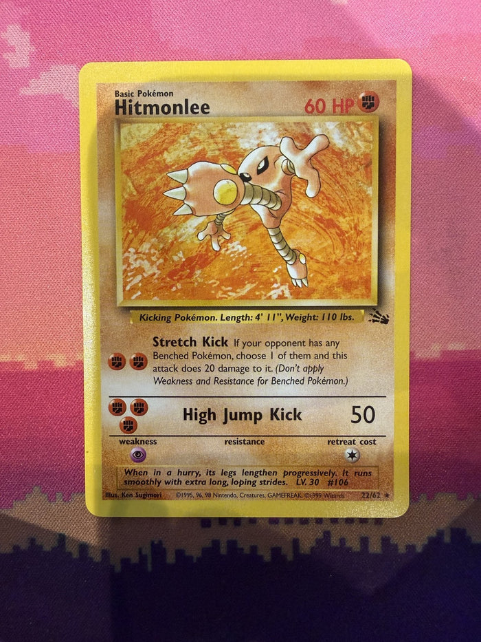 Pokemon Card Hitmonlee Fossil Rare 22/62 Near Mint
