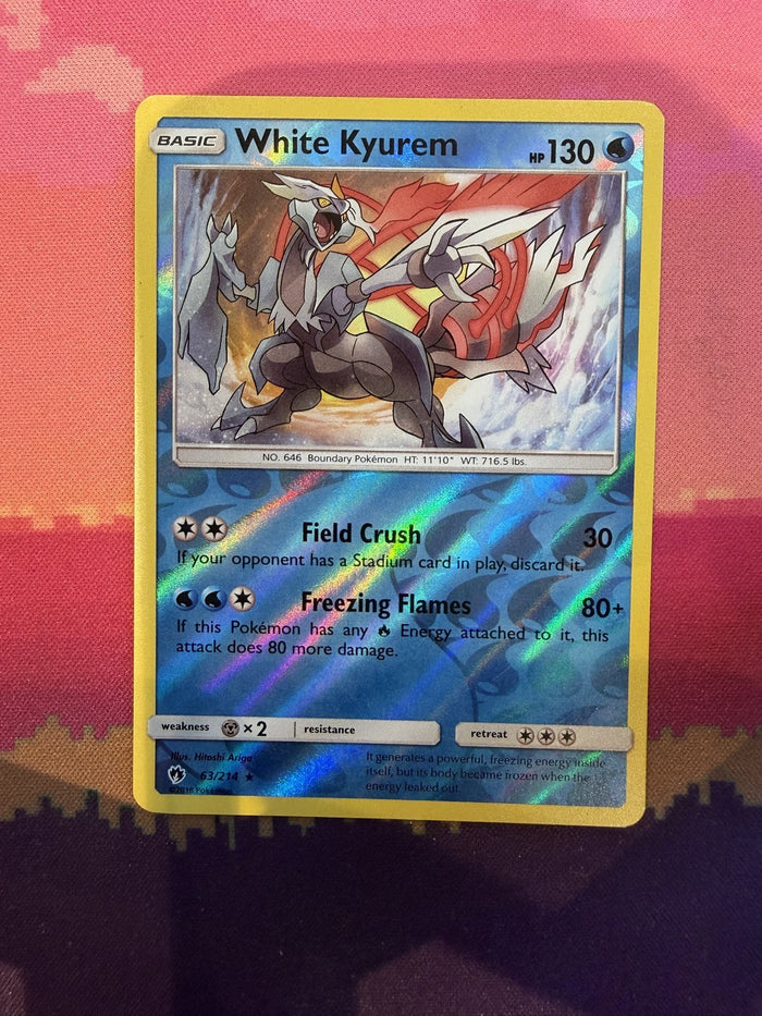 Pokemon Card White Kyurem Lost Thunder Reverse Holo 63/214 Near Mint