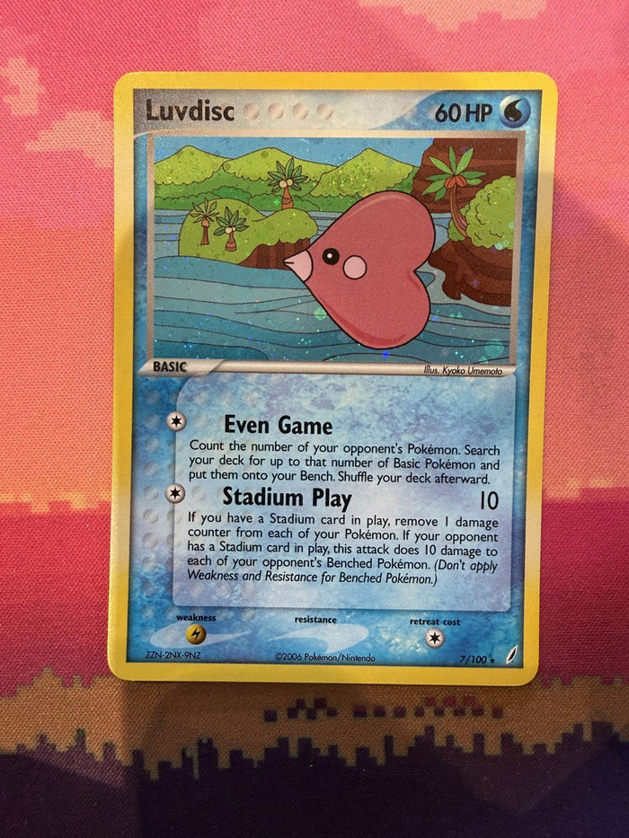 Pokemon Card Luvdisc EX Crystal Guardians Holo Rare 7/100 Near Mint