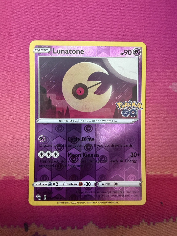 Pokemon Card Lunatone Reverse Holo Pokemon GO 034/078 Near Mint