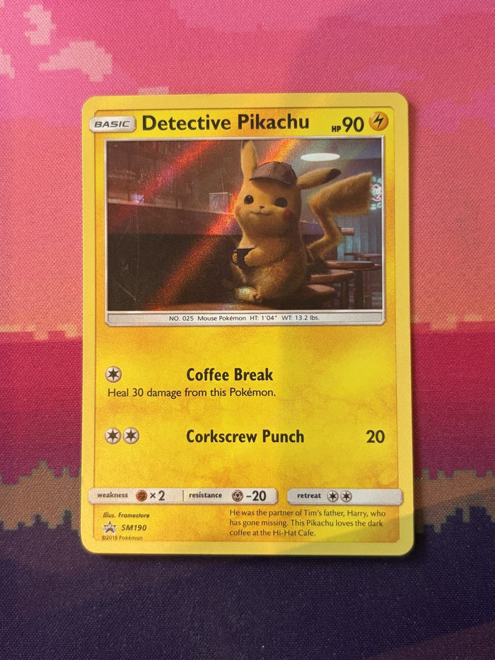 Pokemon Card Detective Pikachu Sun & Moon Promo SM190 Near Mint