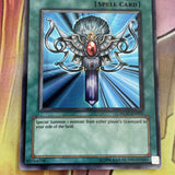 HL07-EN001 Monster Reborn Ultra Parallel Rare NM/EXC Yugioh