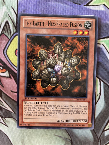 LCYW-EN264 The Earth - Hex-Sealed Fusion Common 1st Edition Near Mint Yugioh Car