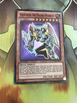 LCYW-EN021 - Valkyrion the Magna Warrior - Super Rare - 1st edition - YuGiOh!