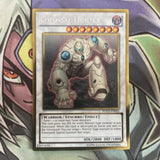 PGLD-EN043 Colossal Fighter Gold Rare Unl Edition NM Yugioh Card