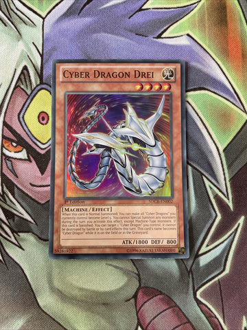 SDCR-EN002 Cyber Dragon Drei Super Rare 1st Edition NM Yugioh Card